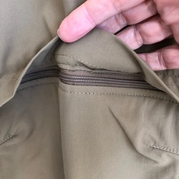 L.L. Bean Men’s Zip-Leg Convertible Pants Sz Large Short - Picture 8 of 14